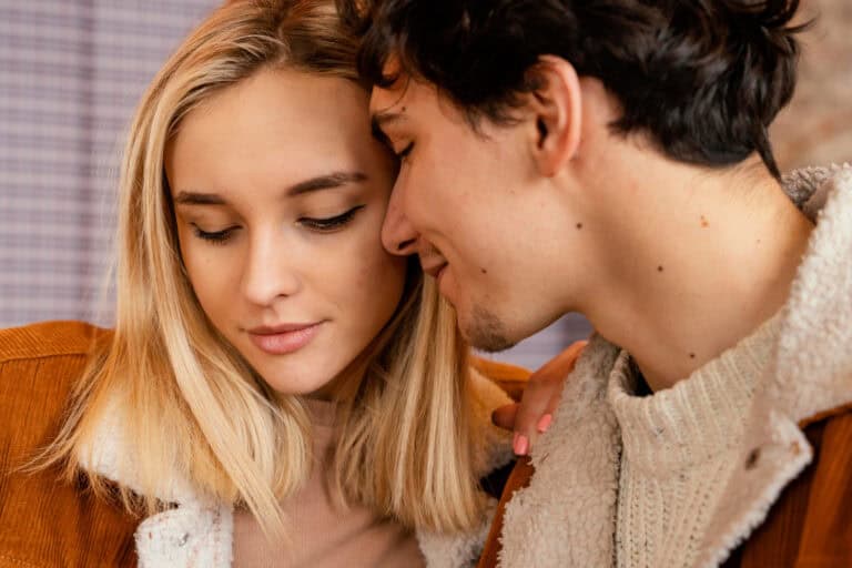 Up of a couple with intimate, emotional connection, emphasizing trust and honesty in online dating w.